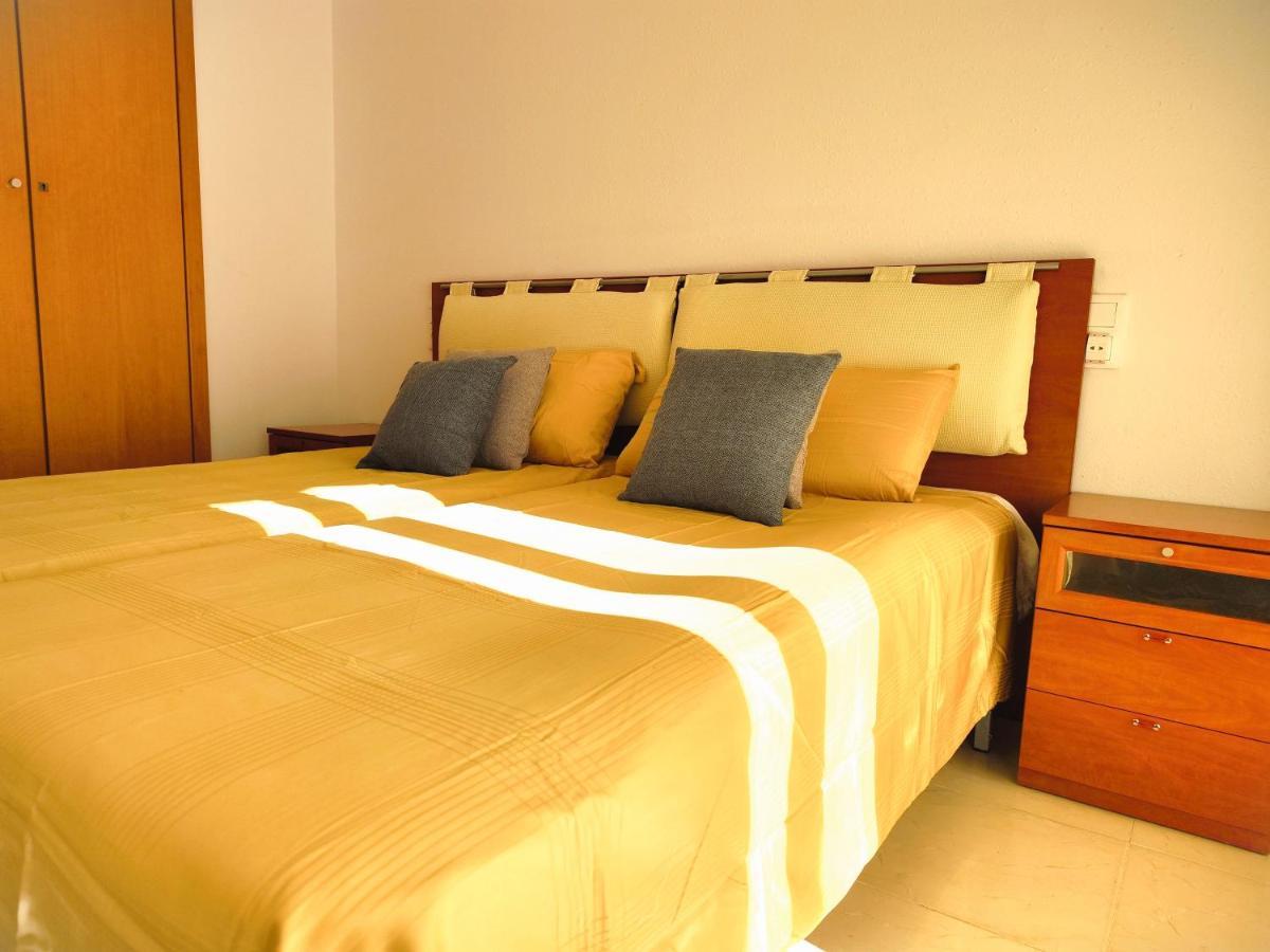 Luminoso Apartamento En Salou Con Terraza Y Parque Infantil Ideal Familias Exterior foto