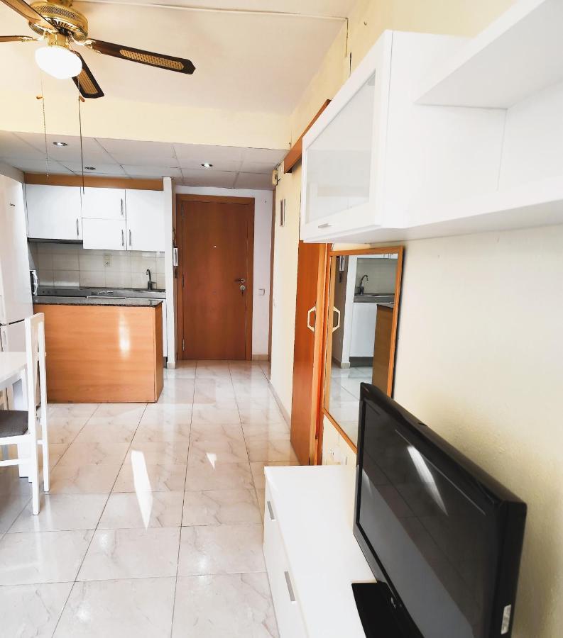 Luminoso Apartamento En Salou Con Terraza Y Parque Infantil Ideal Familias Exterior foto
