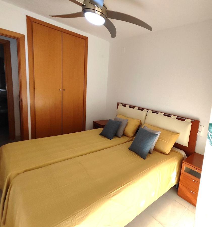 Luminoso Apartamento En Salou Con Terraza Y Parque Infantil Ideal Familias Exterior foto