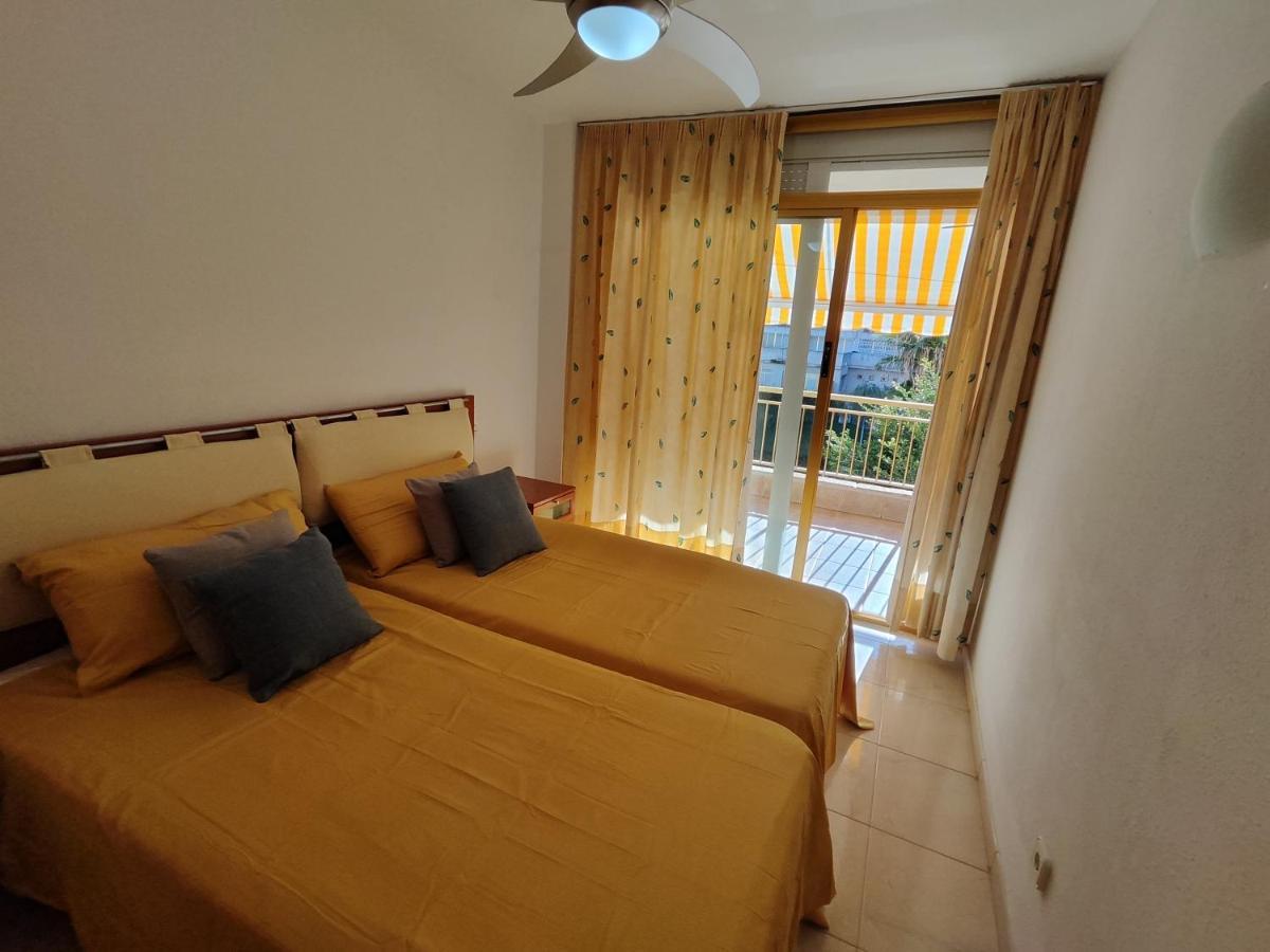 Luminoso Apartamento En Salou Con Terraza Y Parque Infantil Ideal Familias Exterior foto