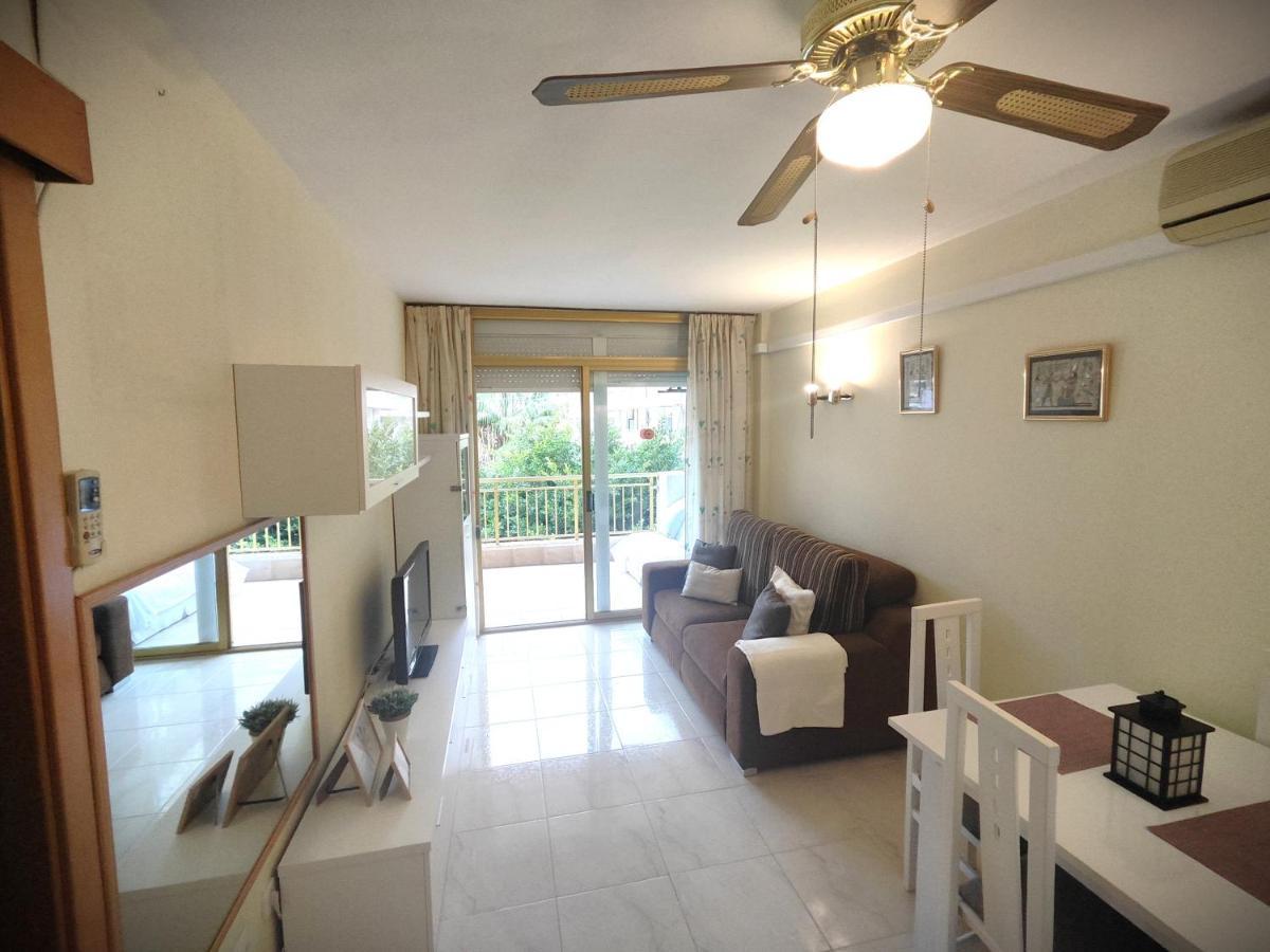 Luminoso Apartamento En Salou Con Terraza Y Parque Infantil Ideal Familias Exterior foto