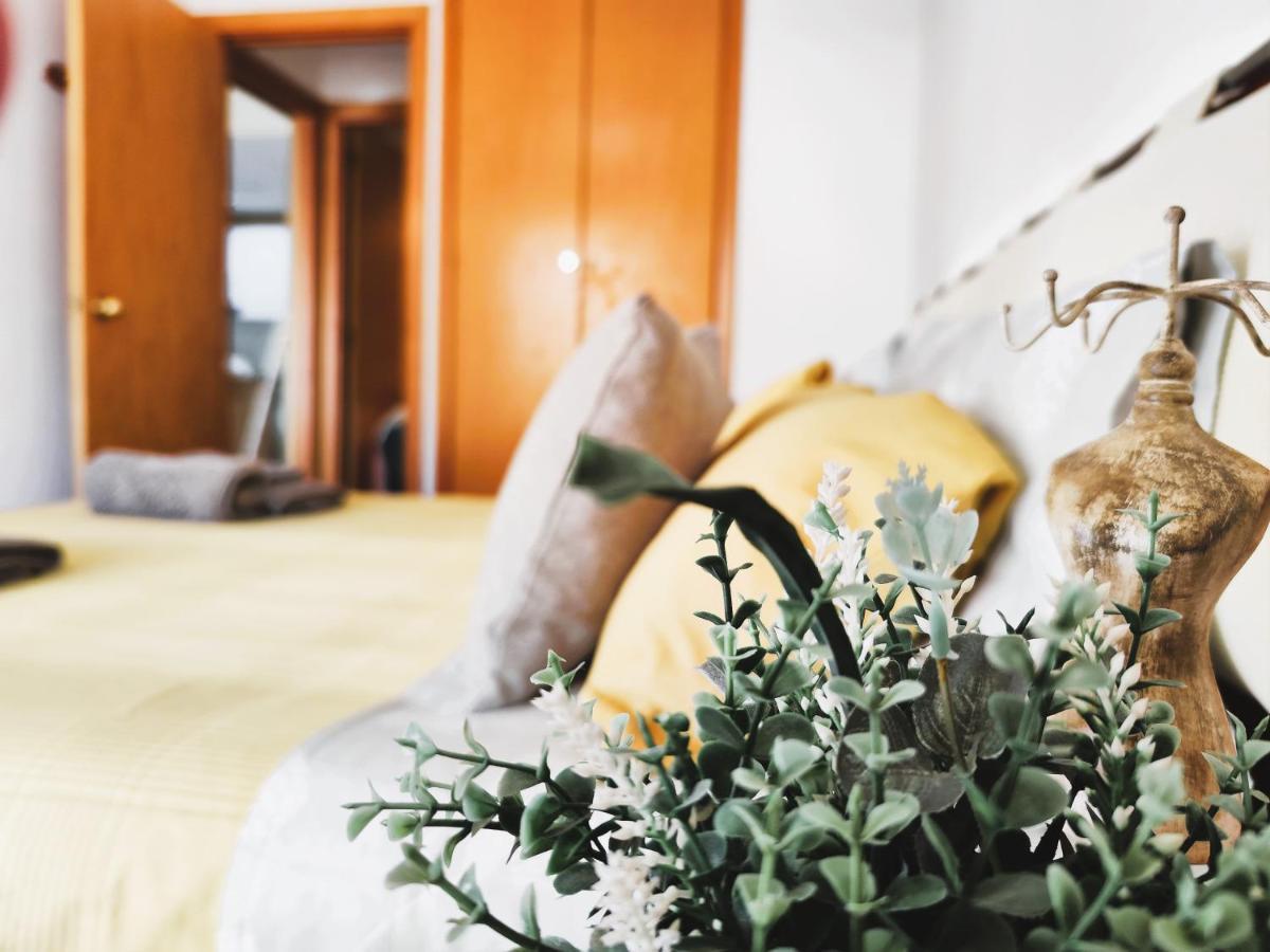 Luminoso Apartamento En Salou Con Terraza Y Parque Infantil Ideal Familias Exterior foto