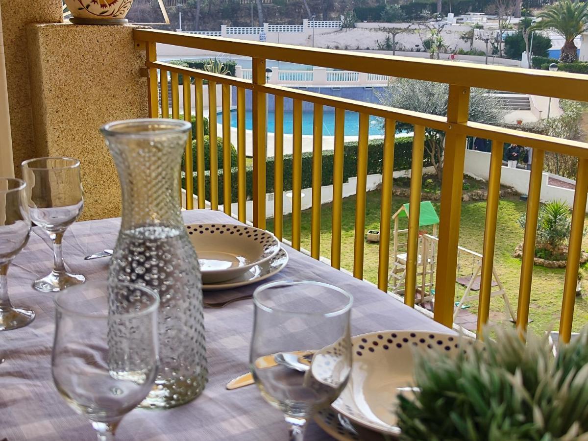 Luminoso Apartamento En Salou Con Terraza Y Parque Infantil Ideal Familias Exterior foto