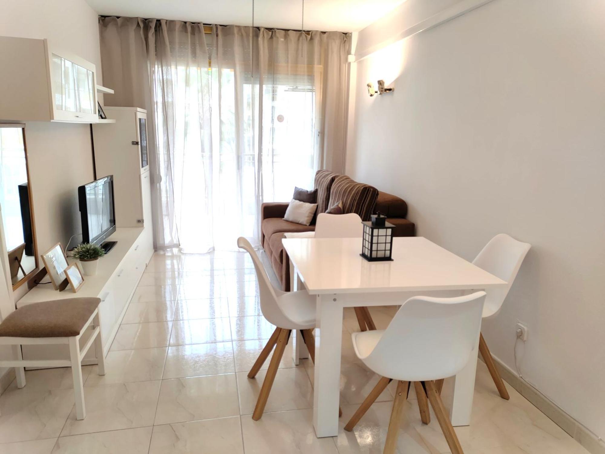 Luminoso Apartamento En Salou Con Terraza Y Parque Infantil Ideal Familias Exterior foto