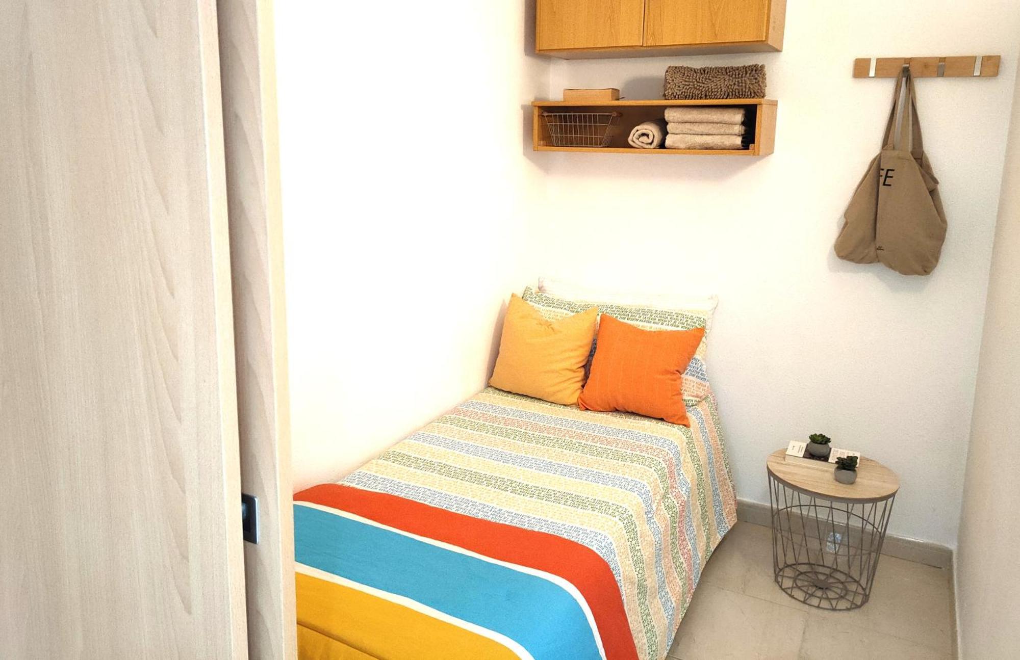 Luminoso Apartamento En Salou Con Terraza Y Parque Infantil Ideal Familias Exterior foto